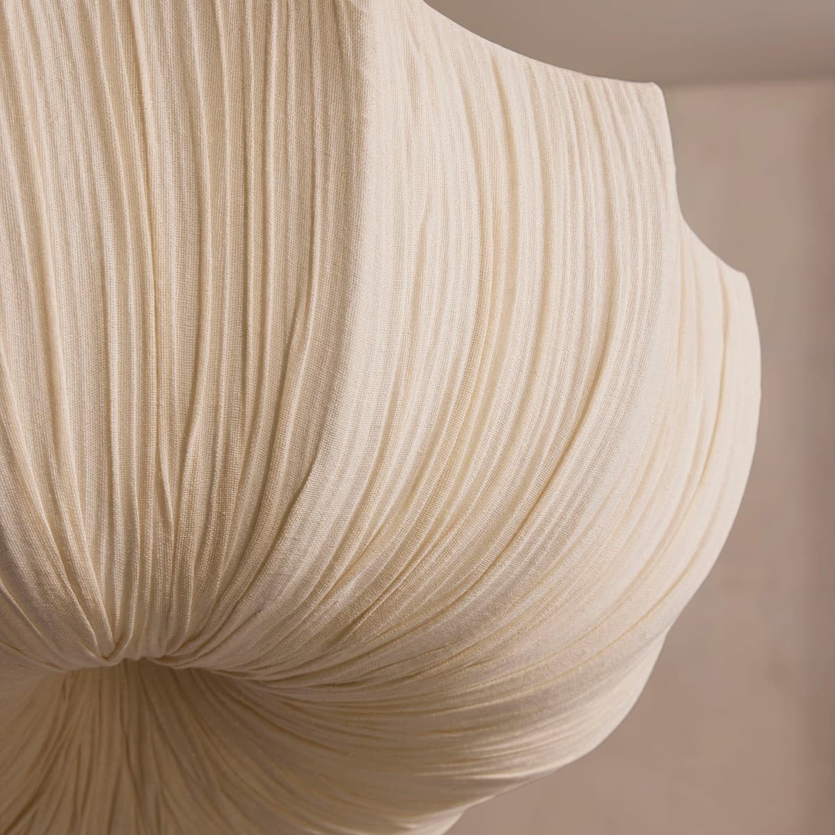 Aldwin Pendant — detail 3